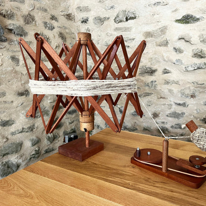 Making the Yarn Swift - PDF Guide